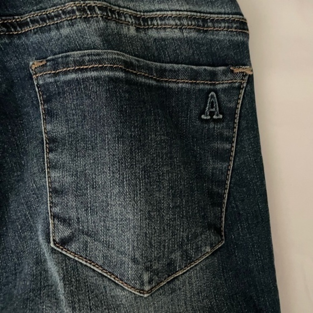 NWT Articles of Society Maternity Jeans (27) - Picture 6 of 6